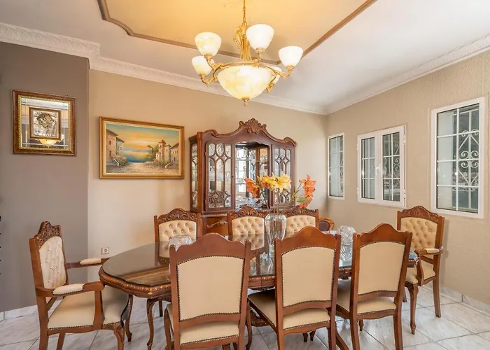 Kanna Ekaya * Agia Efimia